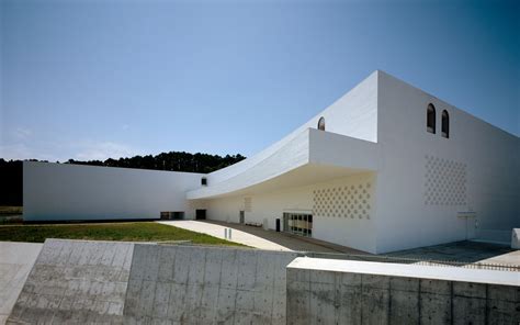 五島美術館 アクセス: 美術館への道は心の旅でもある